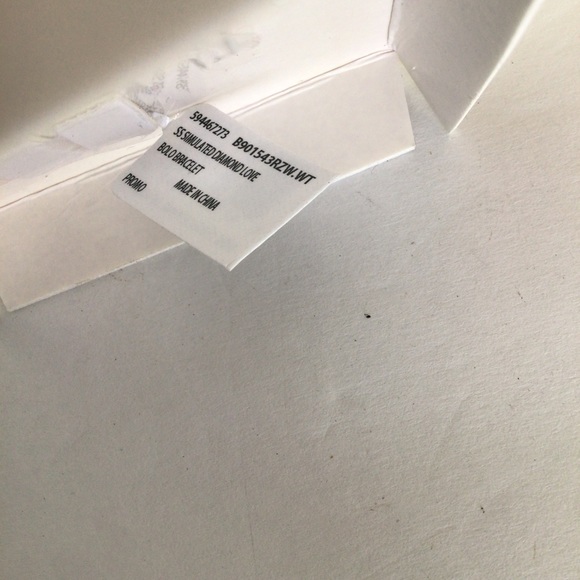 NWT BRILLIANCE FAUX DIAMOND STERLING SILVER BOLO BRACELET NWT - Picture 6 of 9